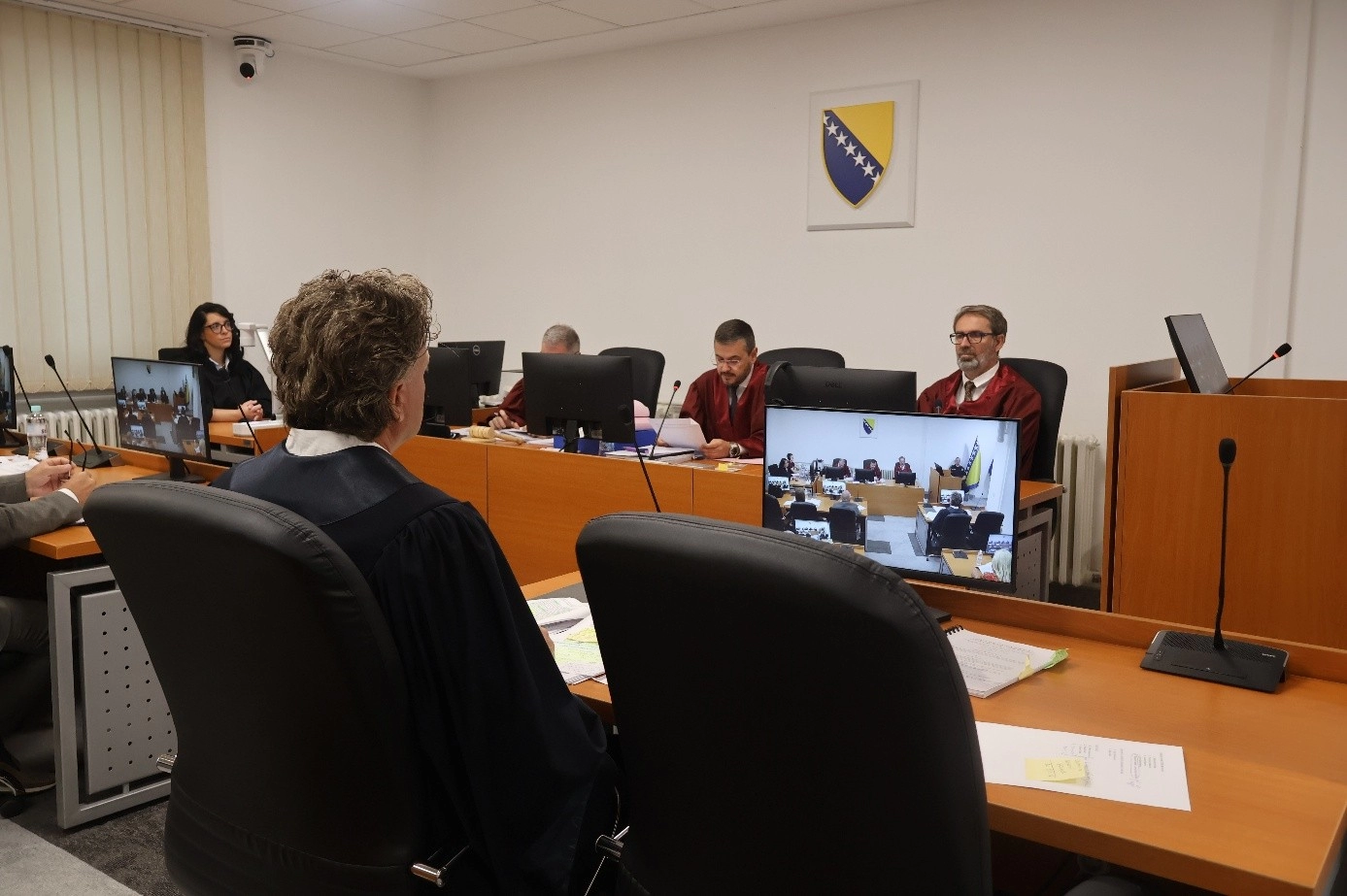 Prijeti li fijasko senzacionalističko najavljenom suđenju?